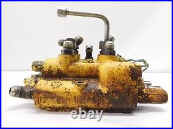 02882 2005 New Holland LS190 OEM Control Valve Assembly 84128130