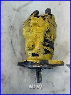 1979 New Holland L325 Skid Steer Loader Left Drive Motor