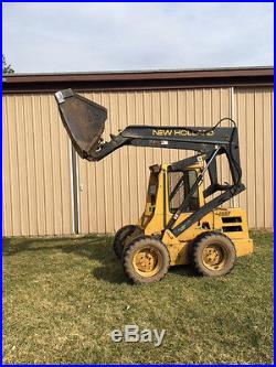 1987 New Holland L555 Deluxe Skid Steer low hours