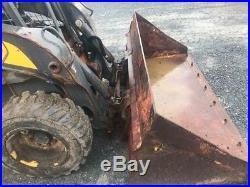 2012 New Holland L225 Skid Steer Loader