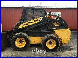2012 New Holland L225 Skid Steer Loader with Cab Super Clean Only 1100 Hours