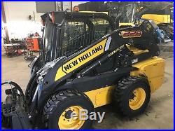 2015 New Holland L228 Skid Steer - ONLY 118 HOURS! WARRANTY