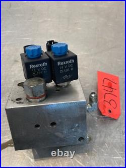 2016 New Holland L228 Skid Steer Loader Hydraulic Block 84256531