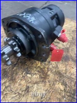 2016 New Holland L228 Skid Steer Loader Left Drive Motor 84565752