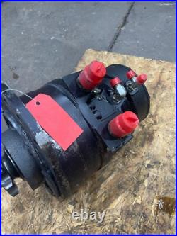 2016 New Holland L228 Skid Steer Loader Left Drive Motor 84565752