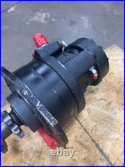 2016 New Holland L228 Skid Steer Loader Right Drive Motor 84565752