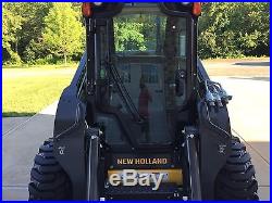 2016 New Holland skid steer L228