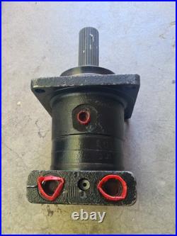 CNH CASE Hydraulic Drive Motor 410 420 60XT 70XT 75XT 85XT Skid Steer Loader