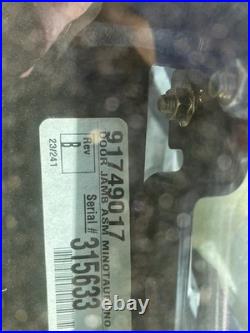 Case DL550, TV620B, New Holland C362 Skid Steer Front Glass Windshield Kit Used