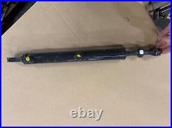 Fits New Holland skid steer quick attach hydraulic cylinder. NEW OEM 87442336