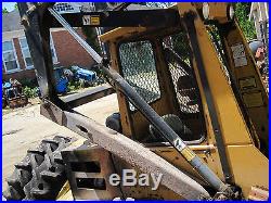 Hydraulic Lift Cylinder For Boom Off A New Holland L553 Skid Steer