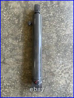 Hydraulic Tilt Cylinder fits New Holland L220 L225 L218 fits Case SR175