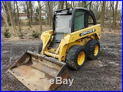 John Deere 250 skid steer loader with heat 2,600hrs runs great NO RESERVE AUCTION
