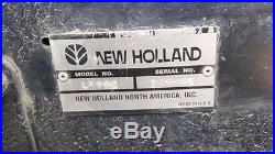LX 885 New Holland Skid Loader