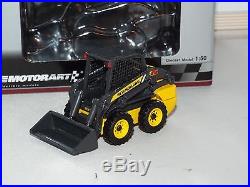 Motorart No 13784 is the model of the 1.50 scale New Holland l 218 skid steer