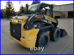 NEW HOLLAND L220 SKID STEER LOADER with 66 BUCKET SUPER BOOM NEW / UNUSED AUX