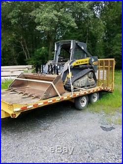 New Holland C175 Tracked Skid Steer LOW HOURS with bucket and forks