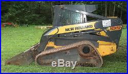 New Holland C185 Rubber Tracked Skid Steer 2006 with82 Dirt Bucket & Teeth