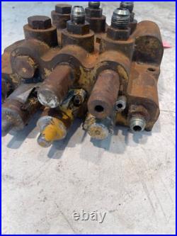 New Holland L565 Skid Steer Loader Hydraulic Control Valve 34673-2C