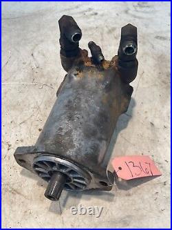 New Holland L565 Skid Steer Loader Right Hydraulic Drive Motor