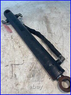 New Holland L565 Skid Steer Loader Tilt Cylinder