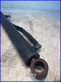 New Holland L565 Skid Steer Loader Tilt Cylinder