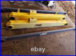 New Holland LS190 skid steer OEM RIGHT UPPER Arm Link Assembly