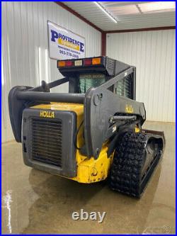 New Holland Lt185b With A/c Heat. Hydraulic Quick Attach Smooth Bucket