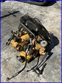 New Holland Lx885 Ls Hydrostatic Pump Skid Steer Gear Pump Motor Splitter BoxCo