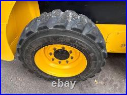 New Holland Skid Steer L218 Loader 2011, Runs Well PREOWNED
