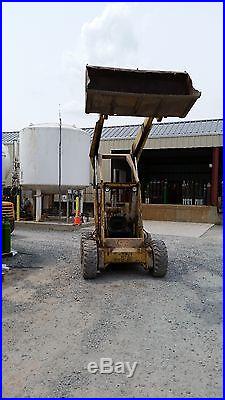 New Holland Skid Steer Loader L775