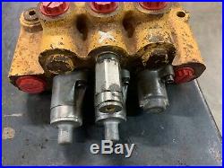 New Holland hydraulic valve LX565 LX665 LS160 LS170 LS180 LS190 6675 7775 Deere