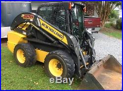 New holland skid steer 2015 L 228. 223 hours