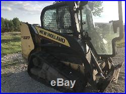 Newholland C227 Track Skid Steer Loader. Cab With Air